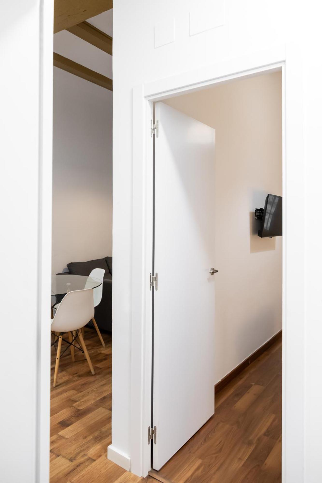 Down Town Apartment Valencia Luaran gambar