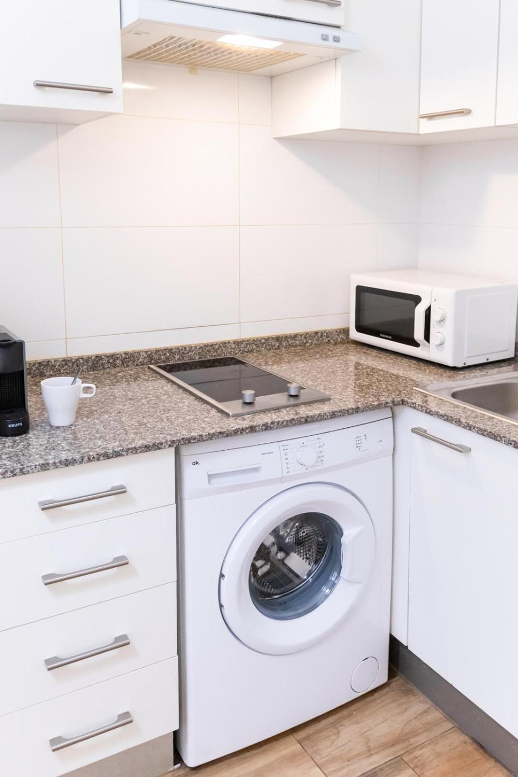 Down Town Apartment Valencia Luaran gambar